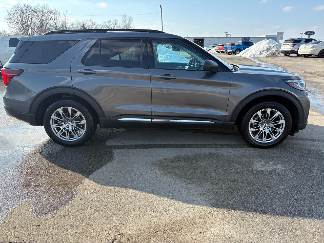 Ford Explorer Active 4WD 2025