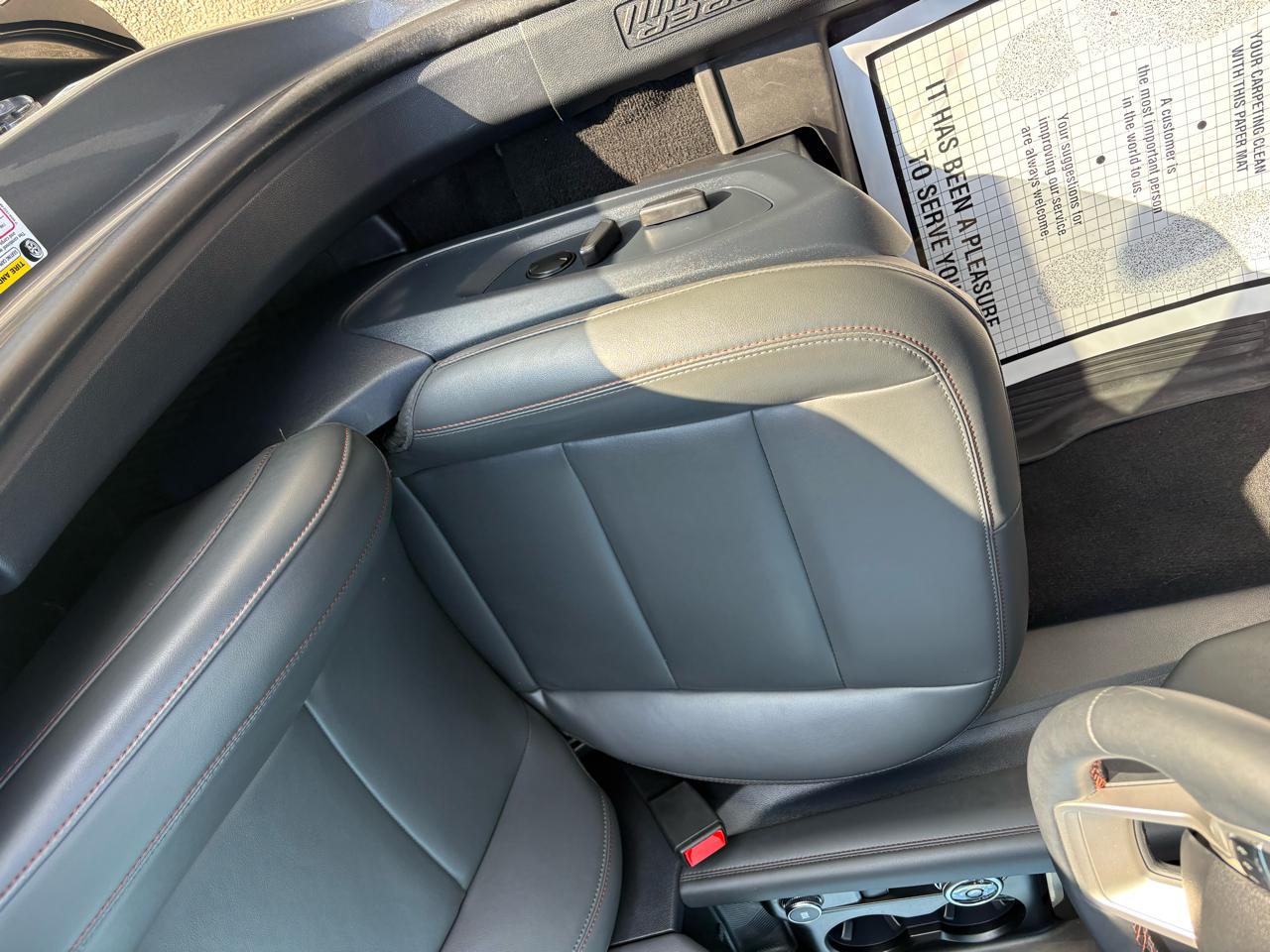 Ford Explorer Active 4WD 2025