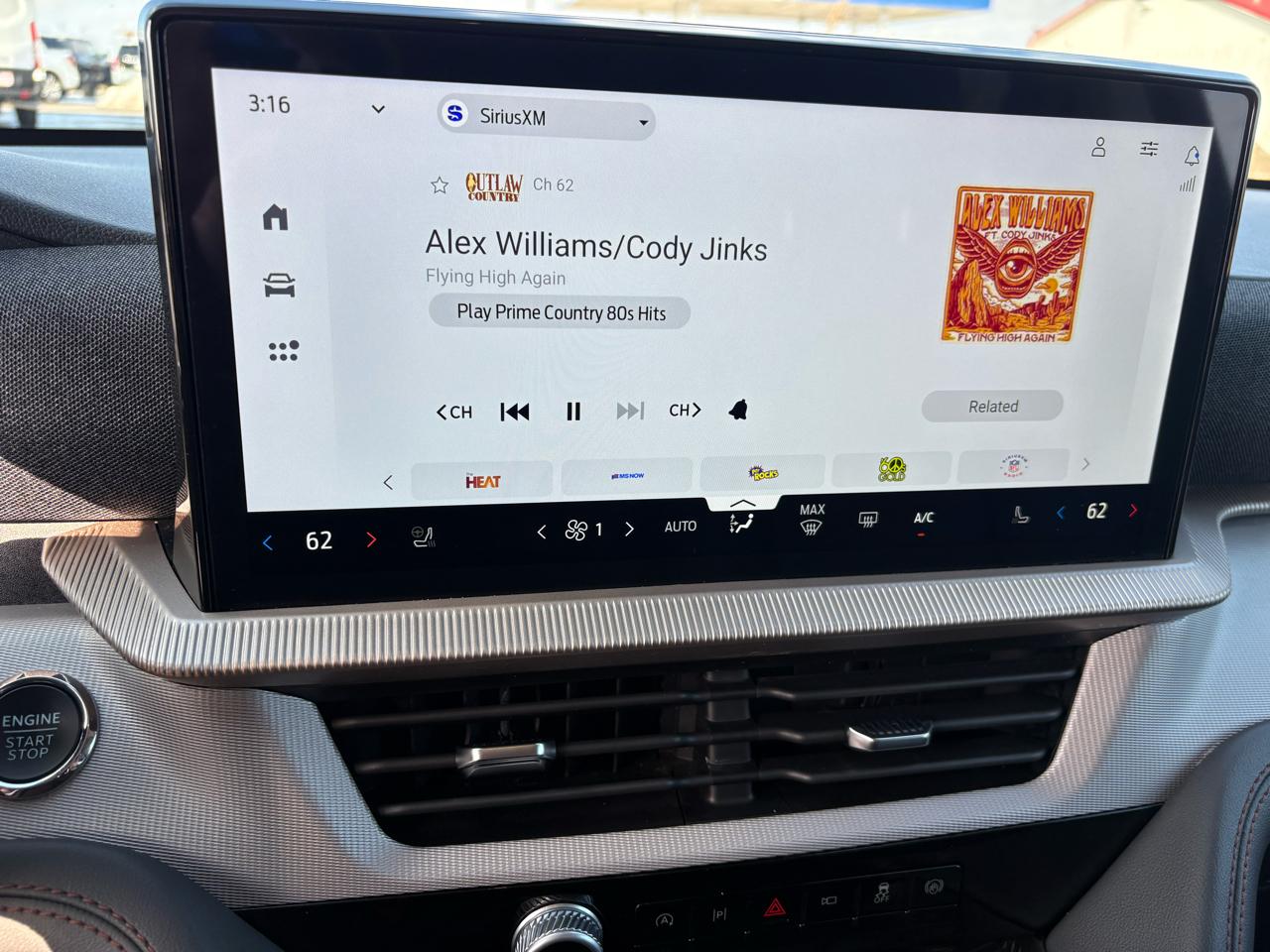 Ford Explorer Active 4WD 2025