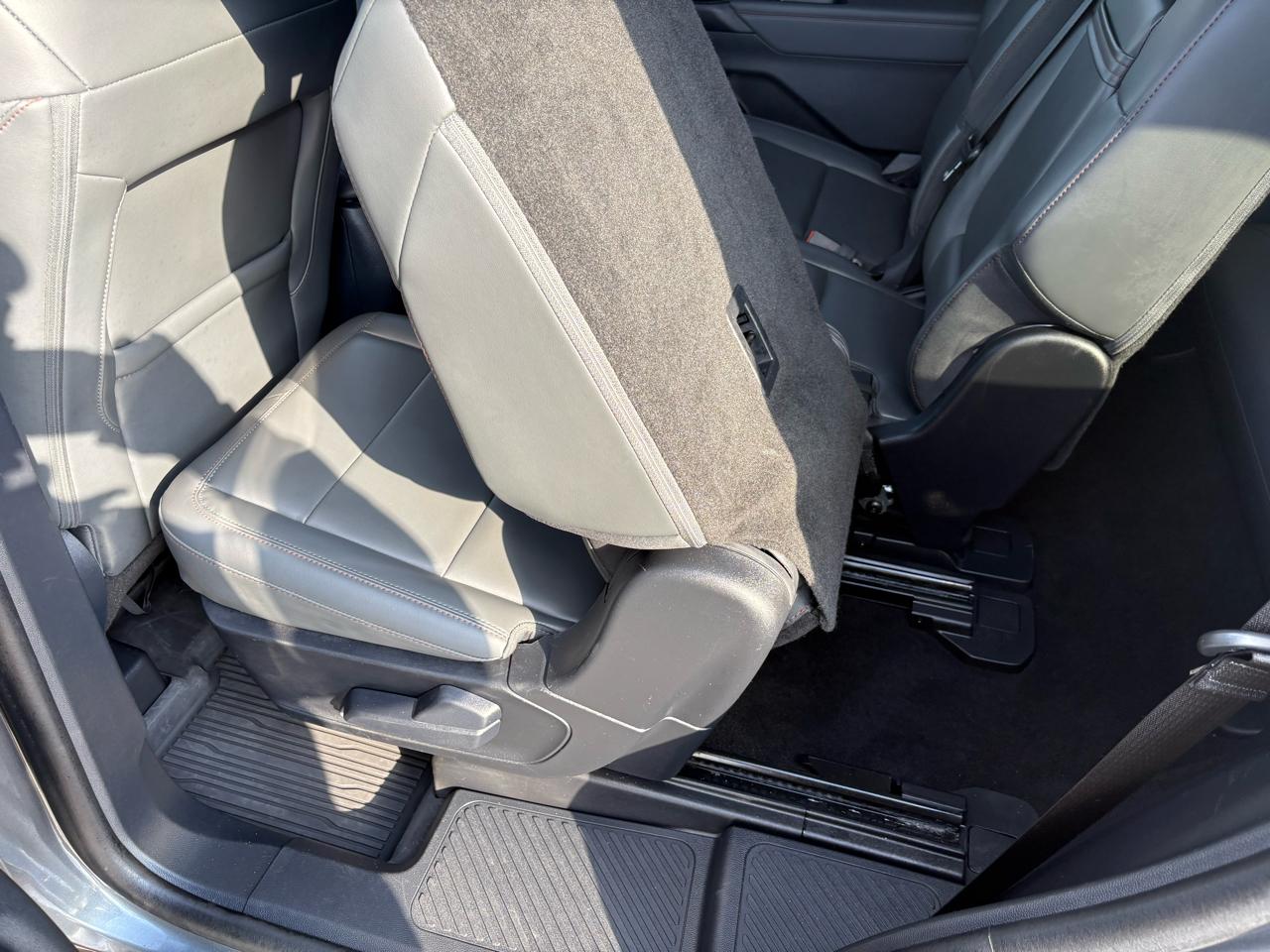 Ford Explorer Active 4WD 2025