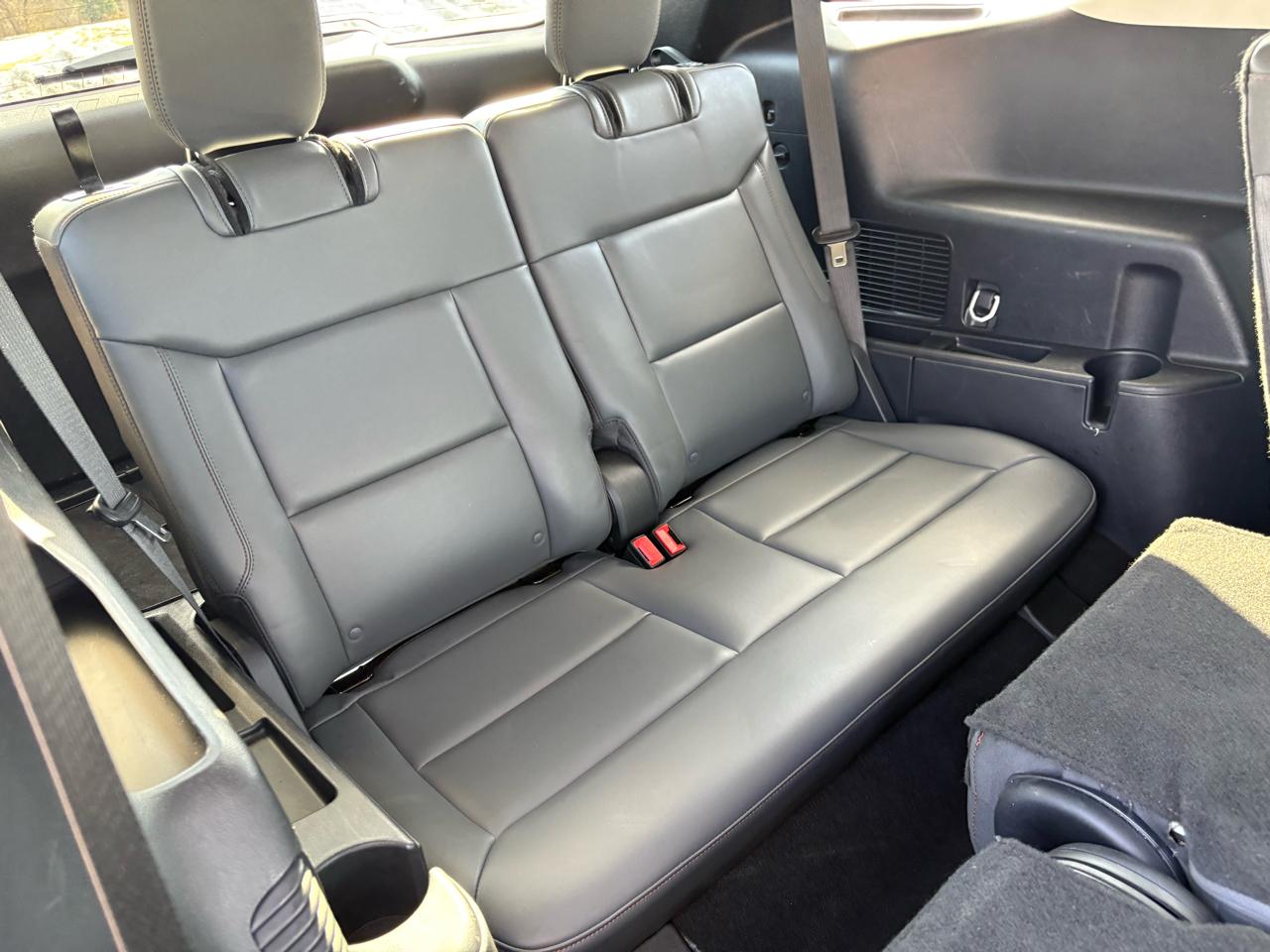 Ford Explorer Active 4WD 2025