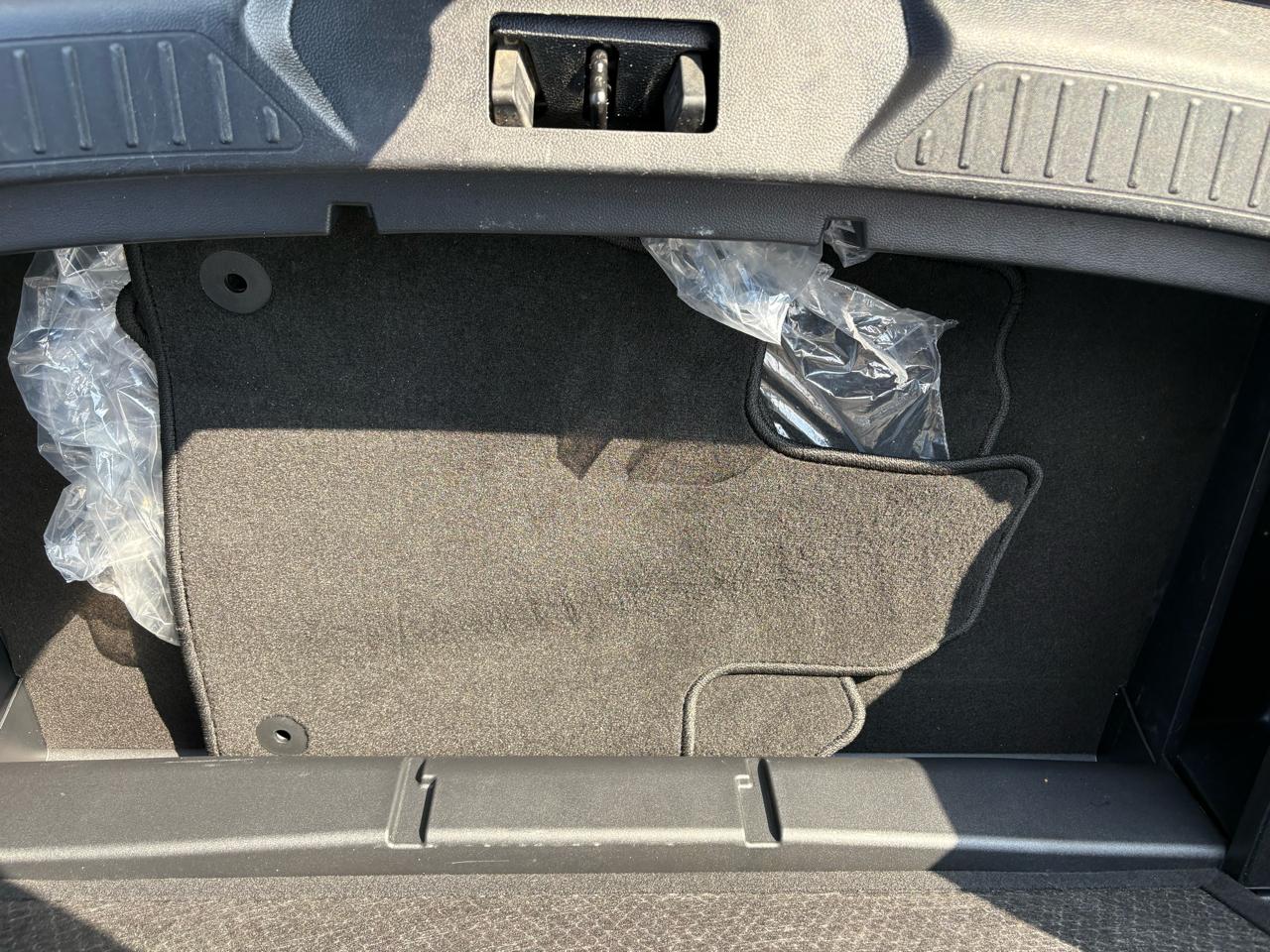 Ford Explorer Active 4WD 2025