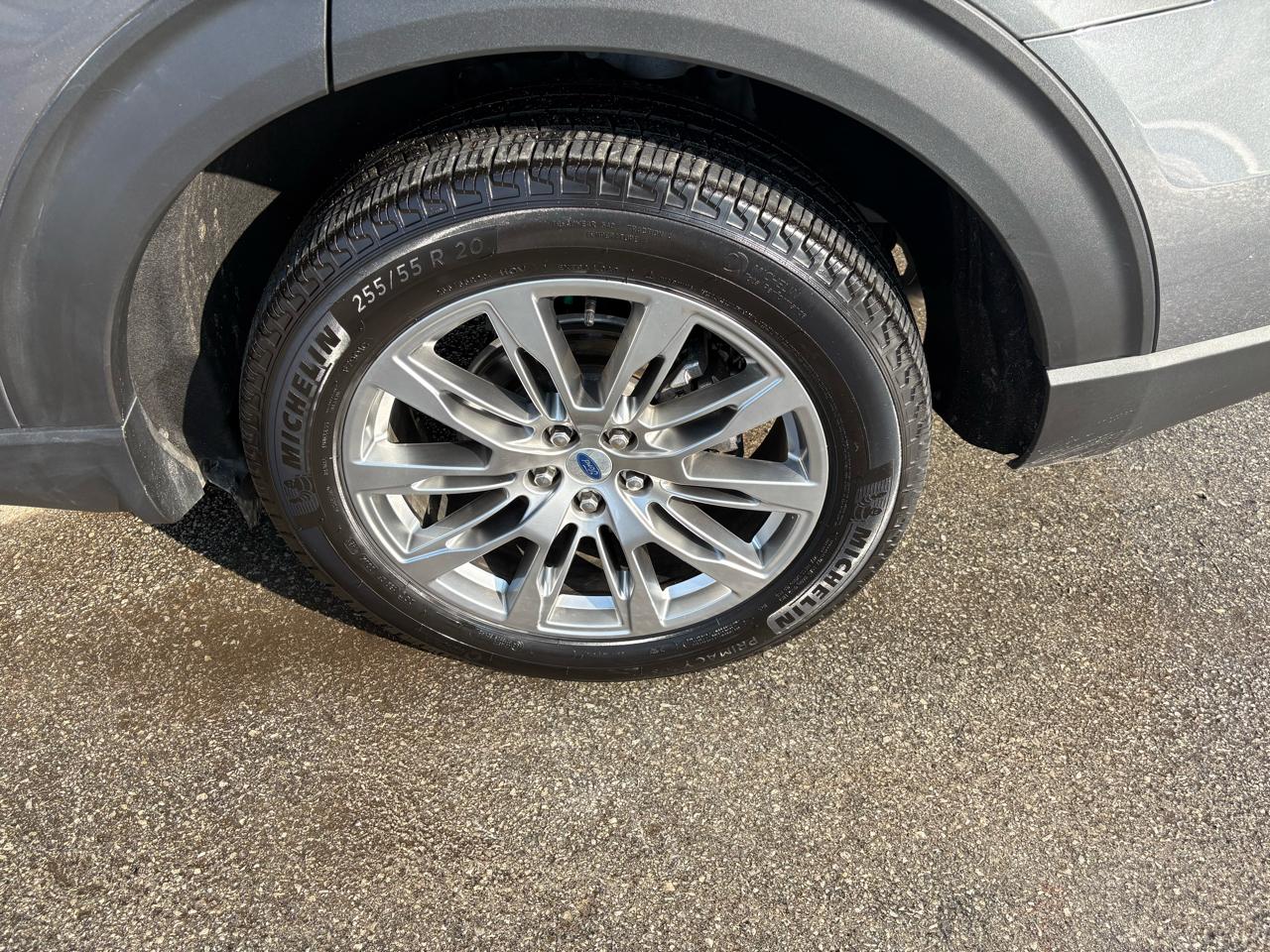 Ford Explorer Active 4WD 2025