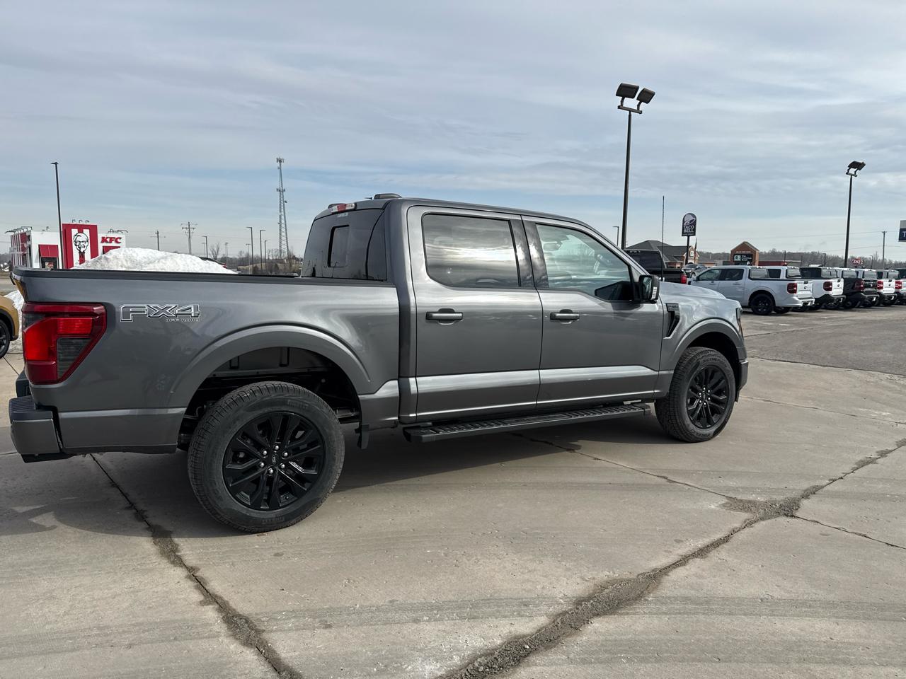 Ford F-150 XLT 4WD SuperCrew 5.5' Box 2026