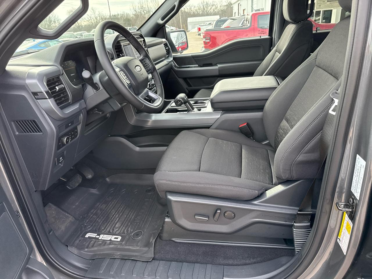 Ford F-150 XLT 4WD SuperCrew 5.5' Box 2026