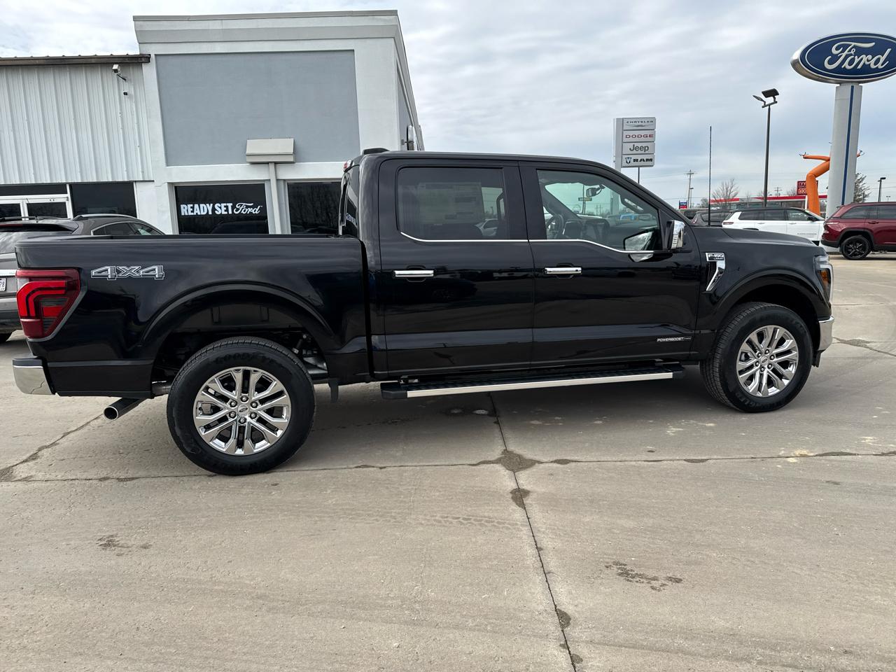 Ford F-150 Lariat 4WD SuperCrew 5.5' Box 2026