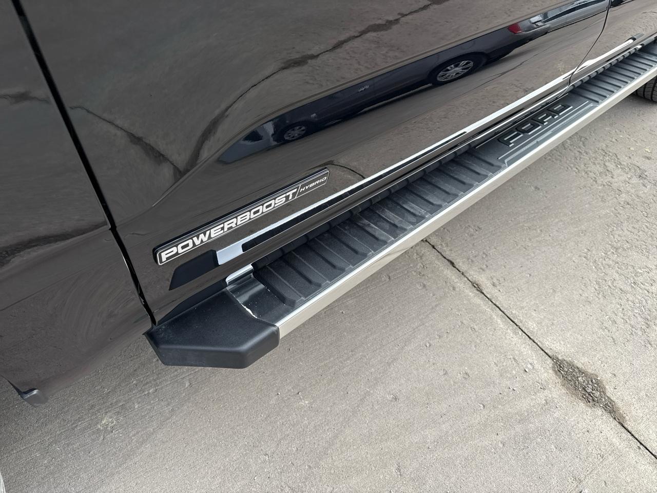 Ford F-150 Lariat 4WD SuperCrew 5.5' Box 2026