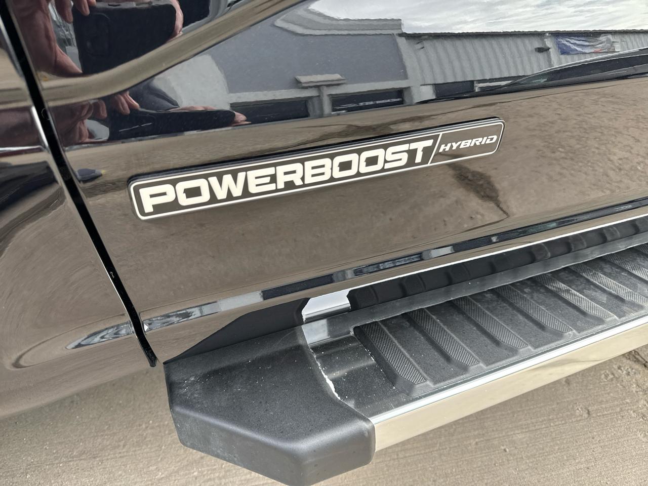 Ford F-150 Lariat 4WD SuperCrew 5.5' Box 2026