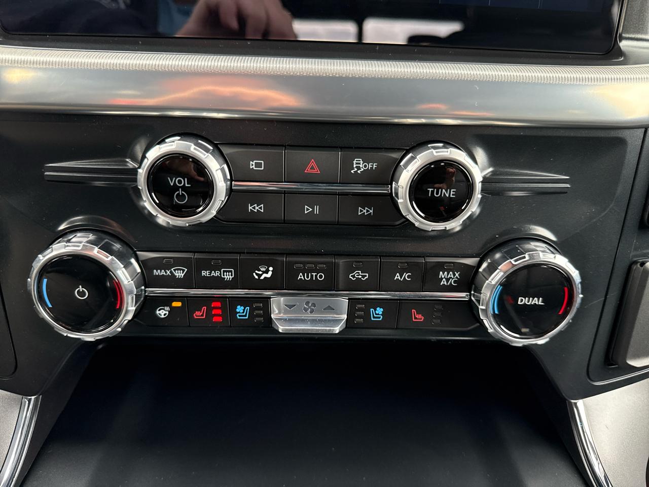 Ford F-150 Lariat 4WD SuperCrew 5.5' Box 2026