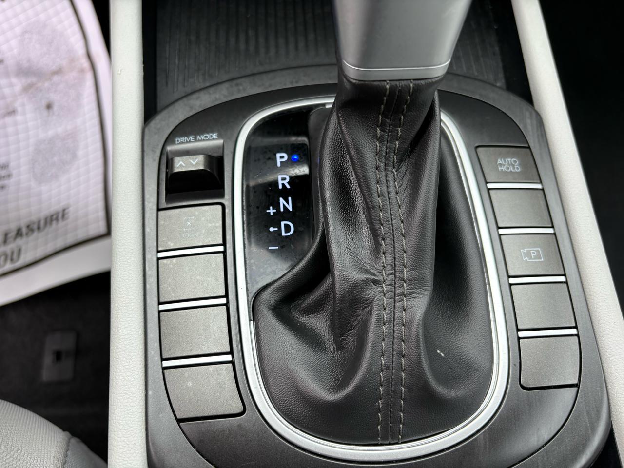 Hyundai Kona SEL AWD 2024