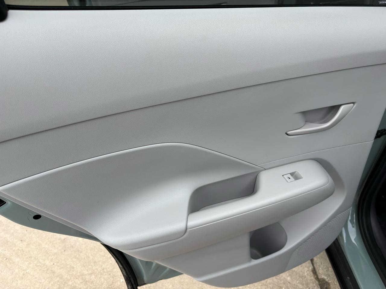 Hyundai Kona SEL AWD 2024