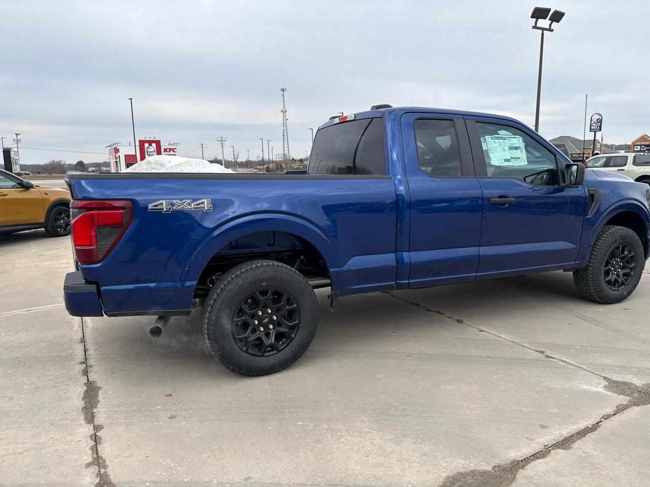 Ford F-150 STX 4WD SuperCab 6.5' Box 2026