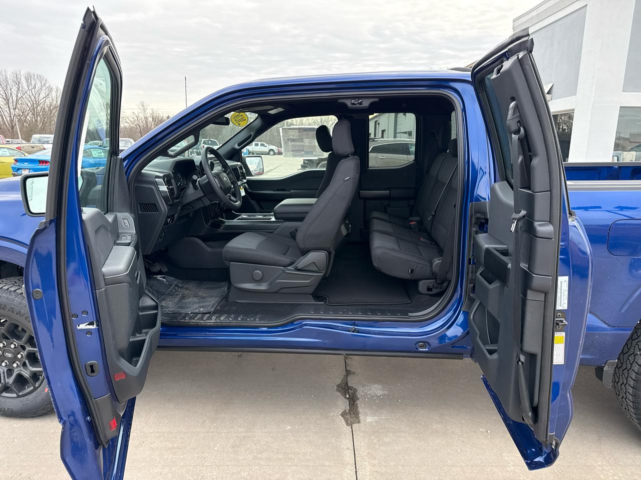 Ford F-150 STX 4WD SuperCab 6.5' Box 2026