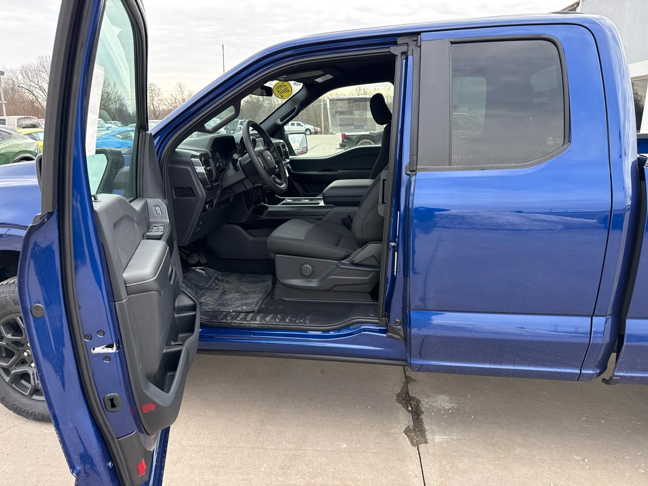 Ford F-150 STX 4WD SuperCab 6.5' Box 2026