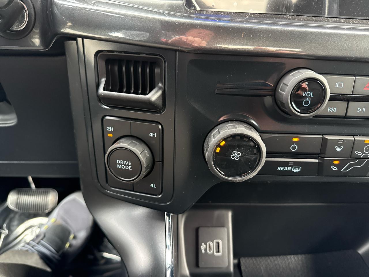 Ford F-150 STX 4WD SuperCab 6.5' Box 2026