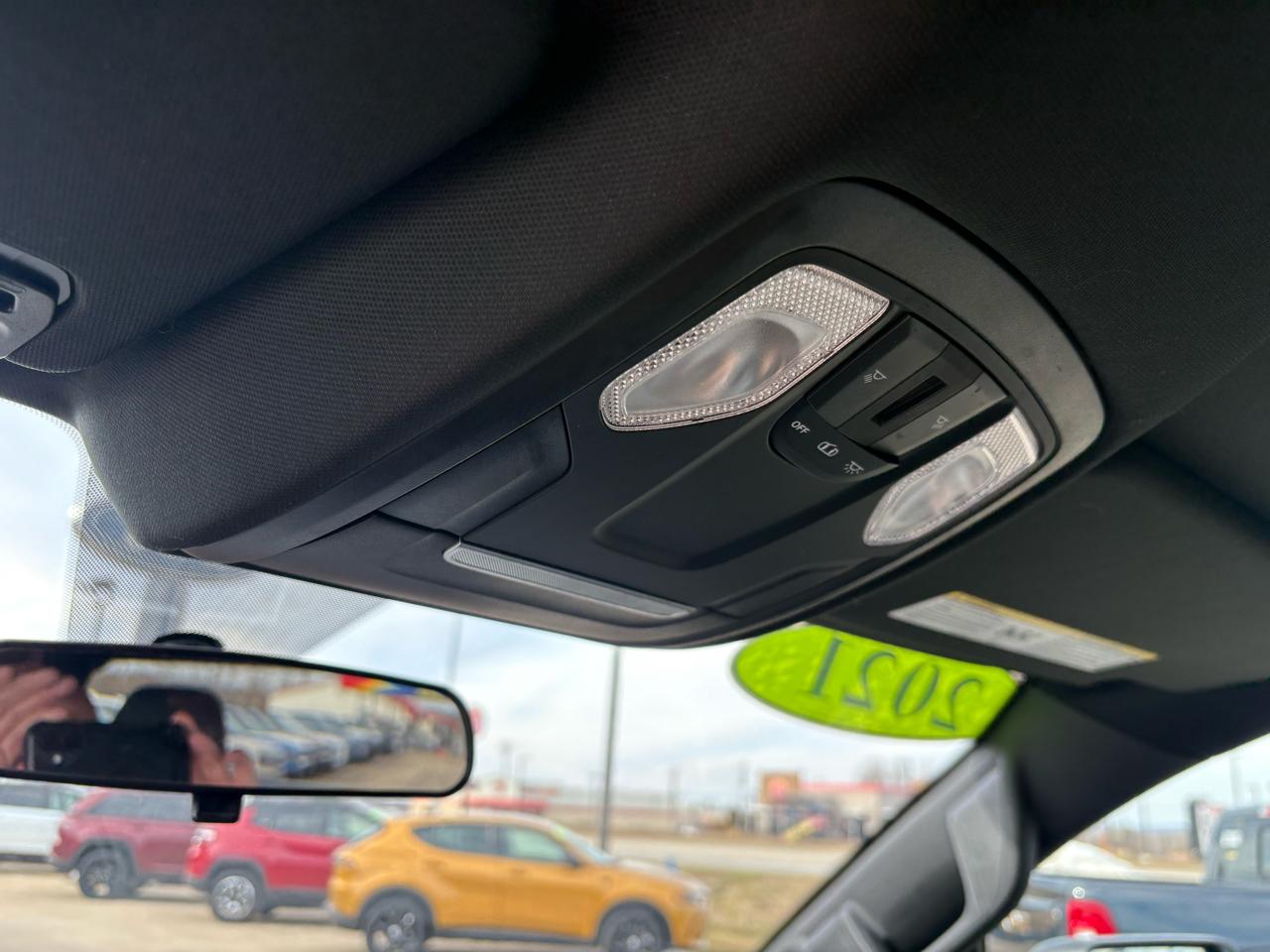 RAM 1500 Big Horn 4x4 Quad Cab 6'4" Box 2021