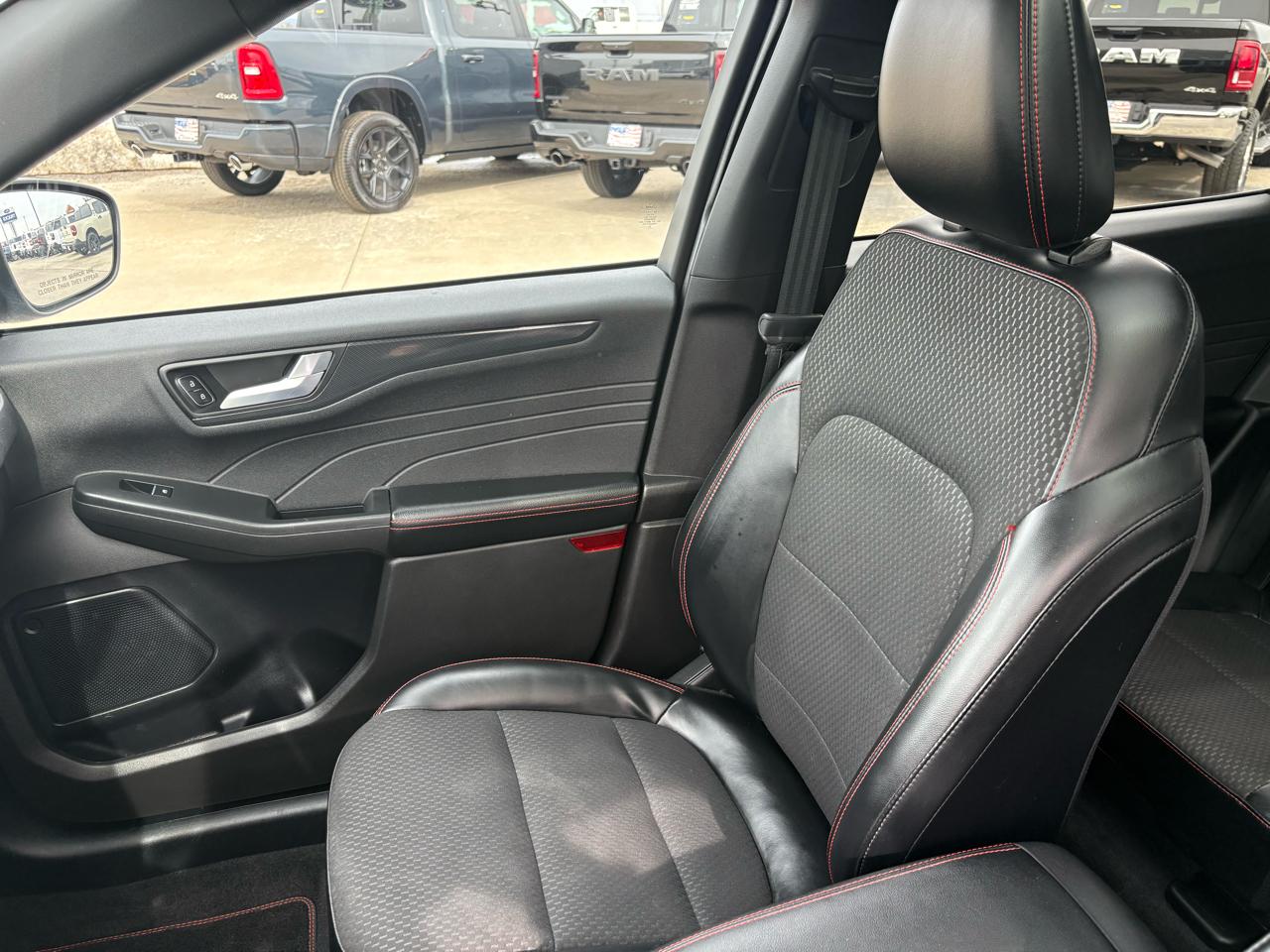 Ford Escape ST-Line AWD 2023