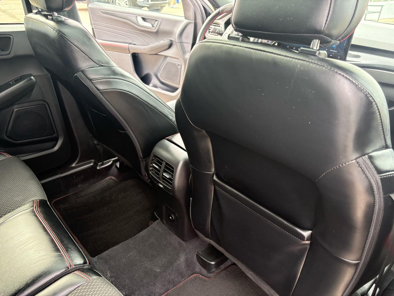 Ford Escape ST-Line AWD 2023