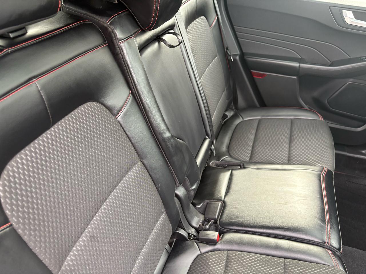 Ford Escape ST-Line AWD 2023