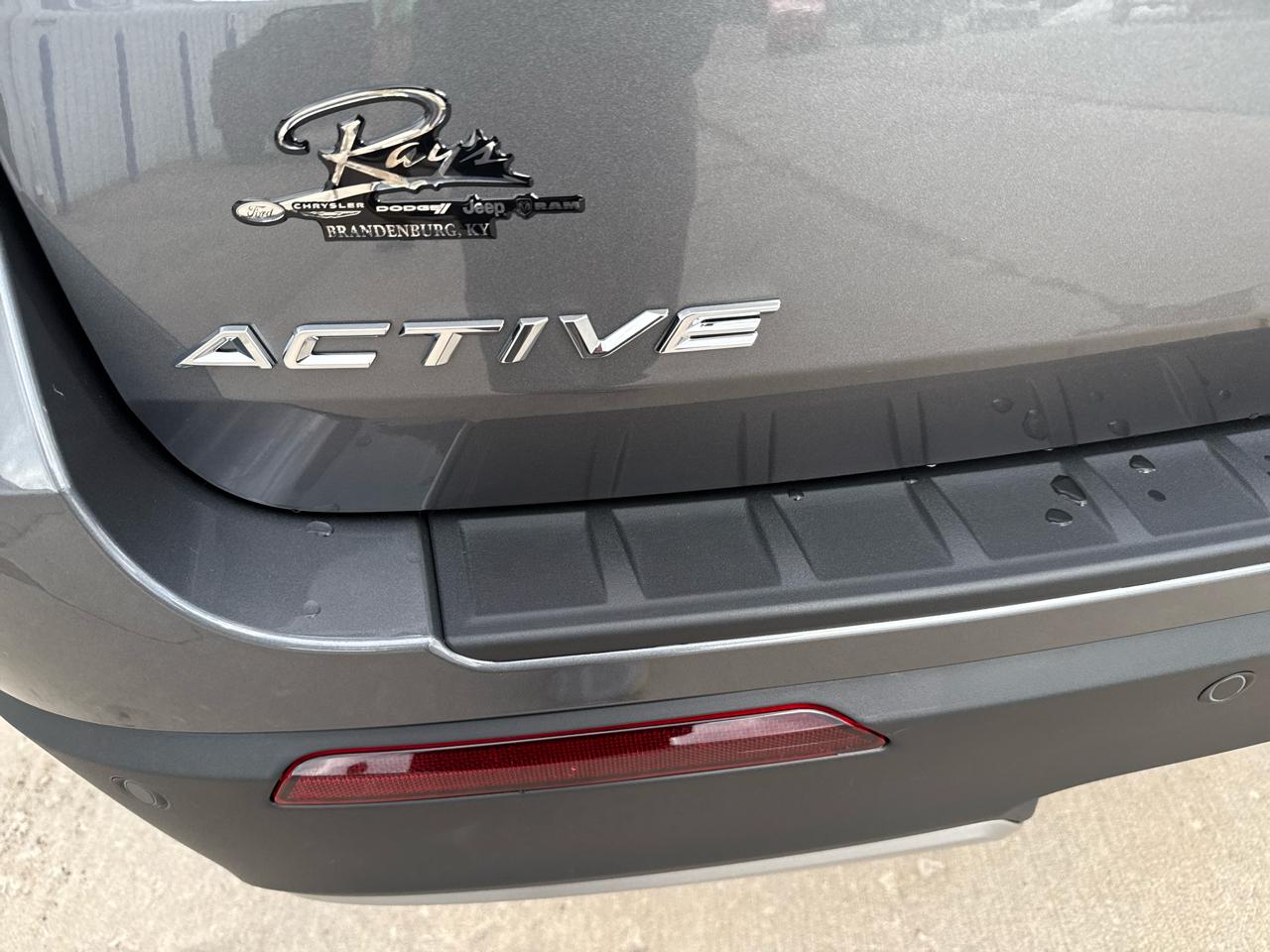 Ford Explorer Active w/100A Pkg 4WD 2026
