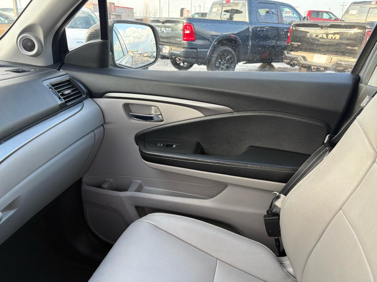 Honda Pilot EX-L w/Navigation 2WD 2018