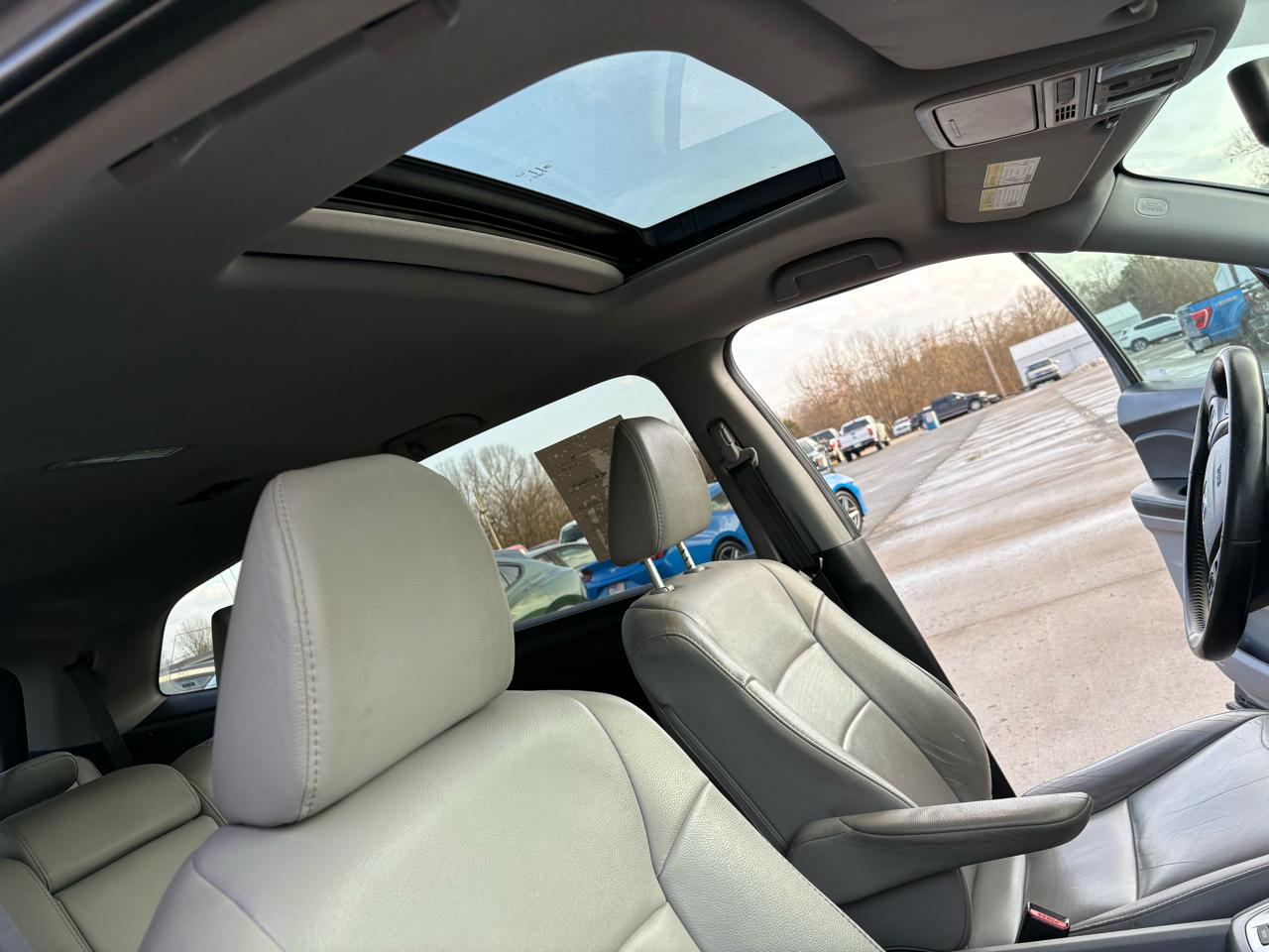 Honda Pilot EX-L w/Navigation 2WD 2018