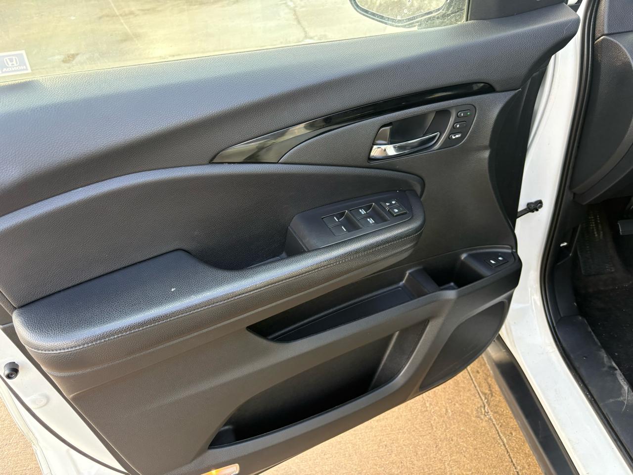 Honda Pilot Touring 7-Passenger 2WD 2019