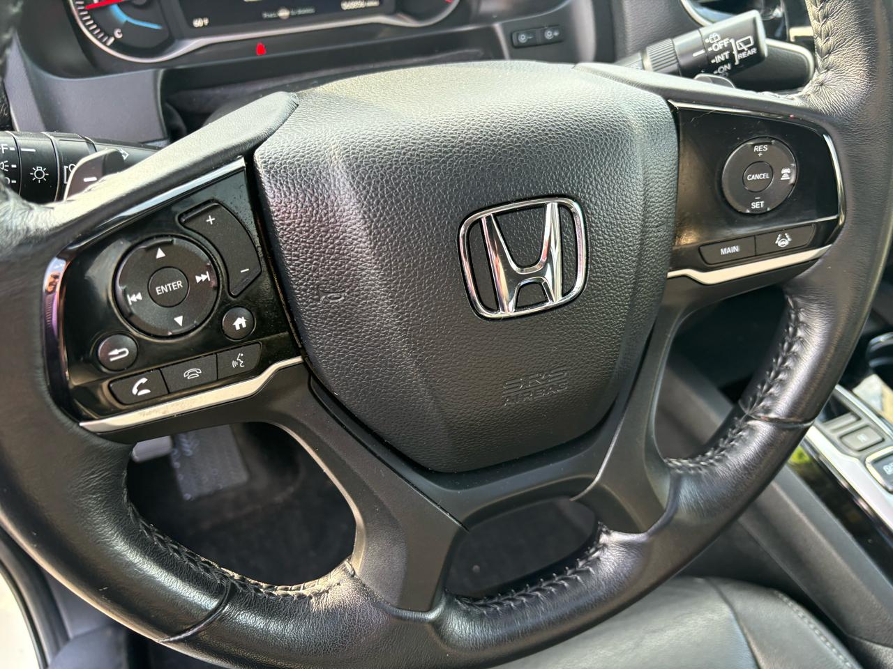 Honda Pilot Touring 7-Passenger 2WD 2019