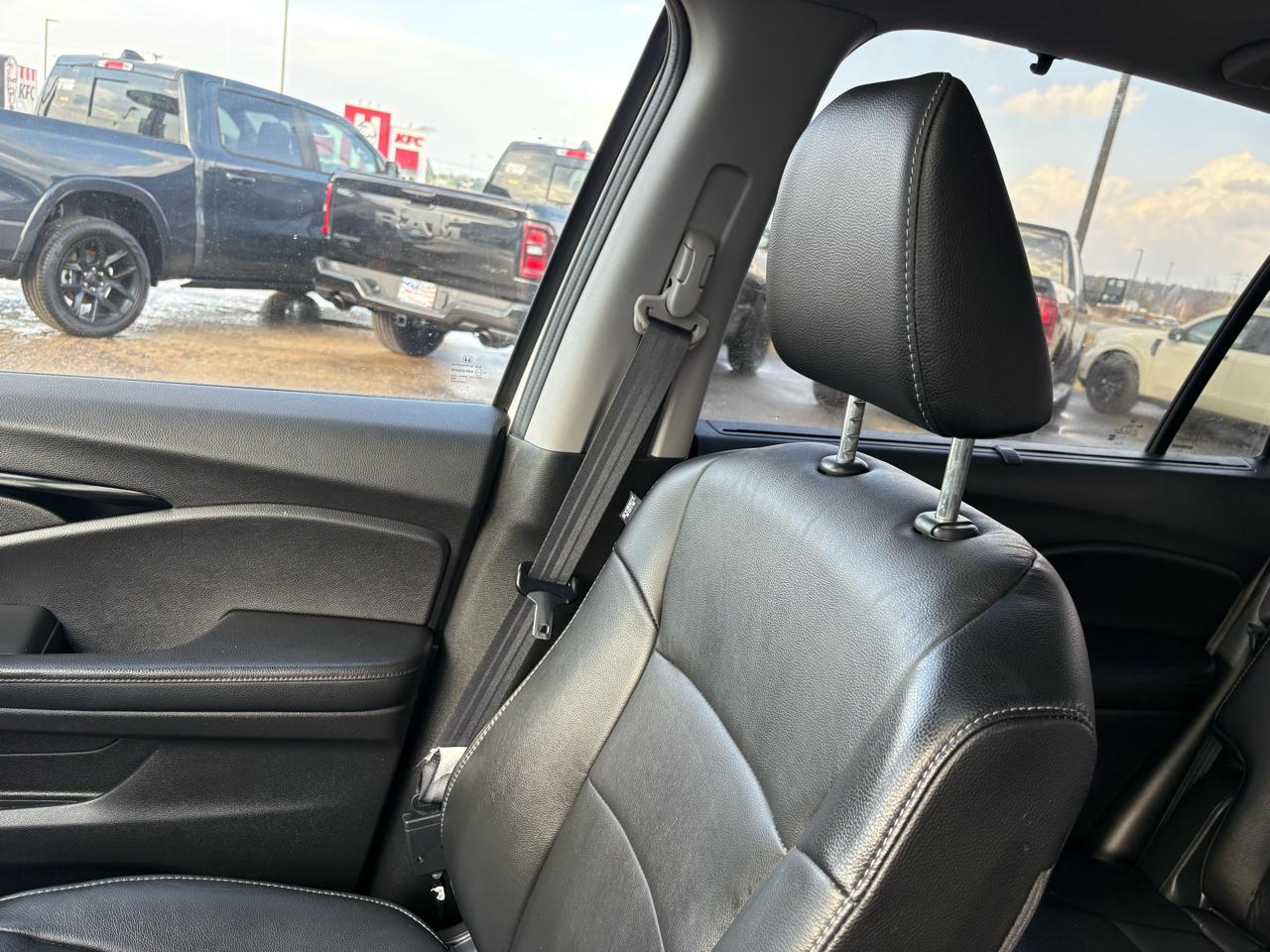 Honda Pilot Touring 7-Passenger 2WD 2019