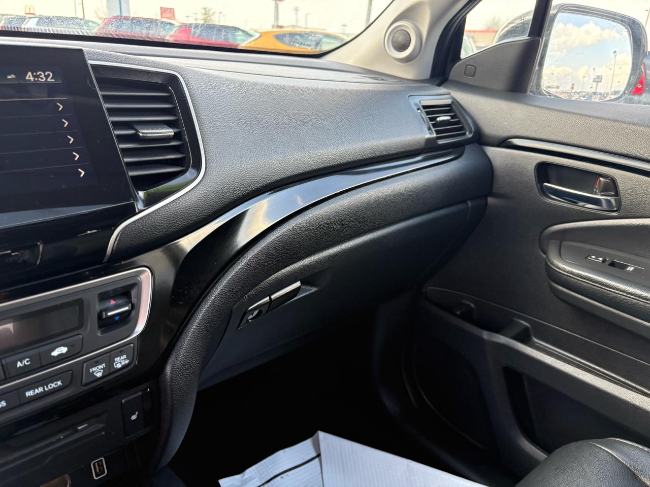 Honda Pilot Touring 7-Passenger 2WD 2019