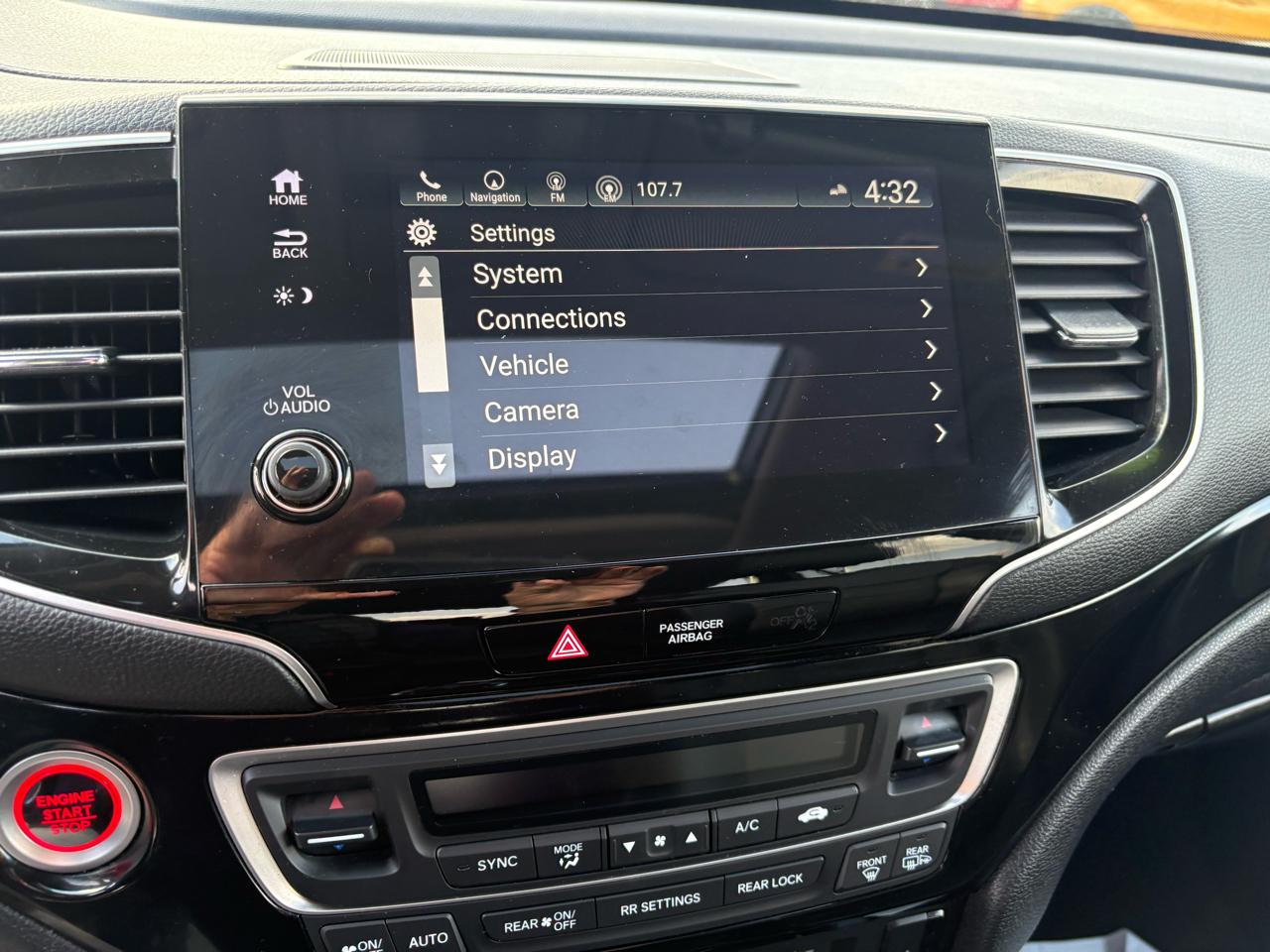 Honda Pilot Touring 7-Passenger 2WD 2019