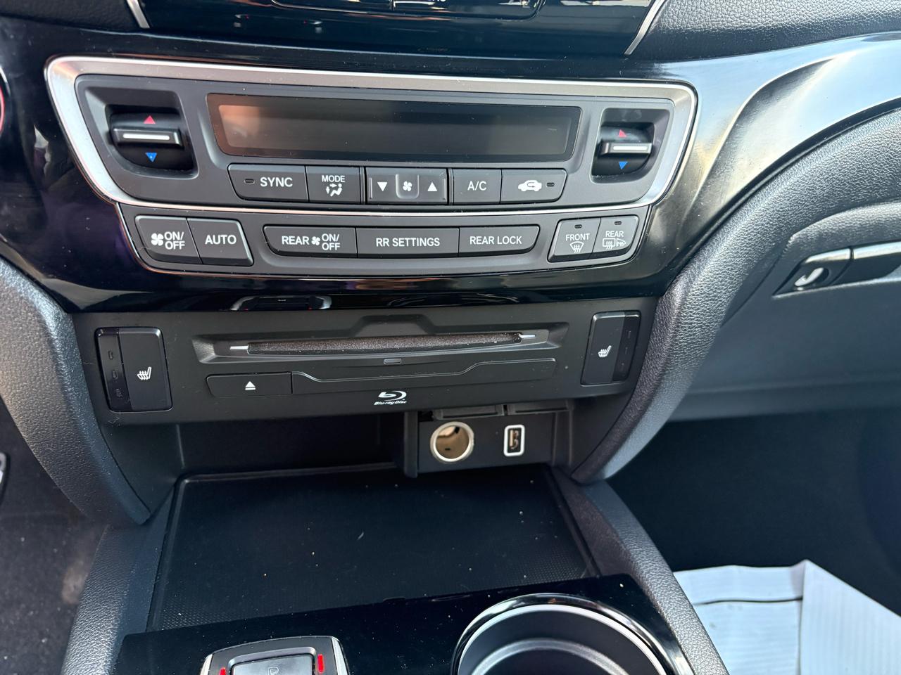 Honda Pilot Touring 7-Passenger 2WD 2019