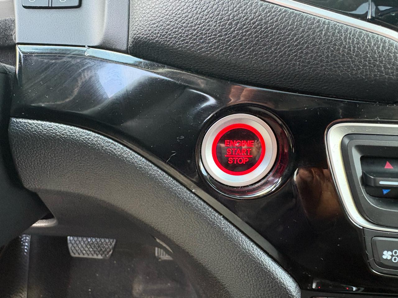 Honda Pilot Touring 7-Passenger 2WD 2019