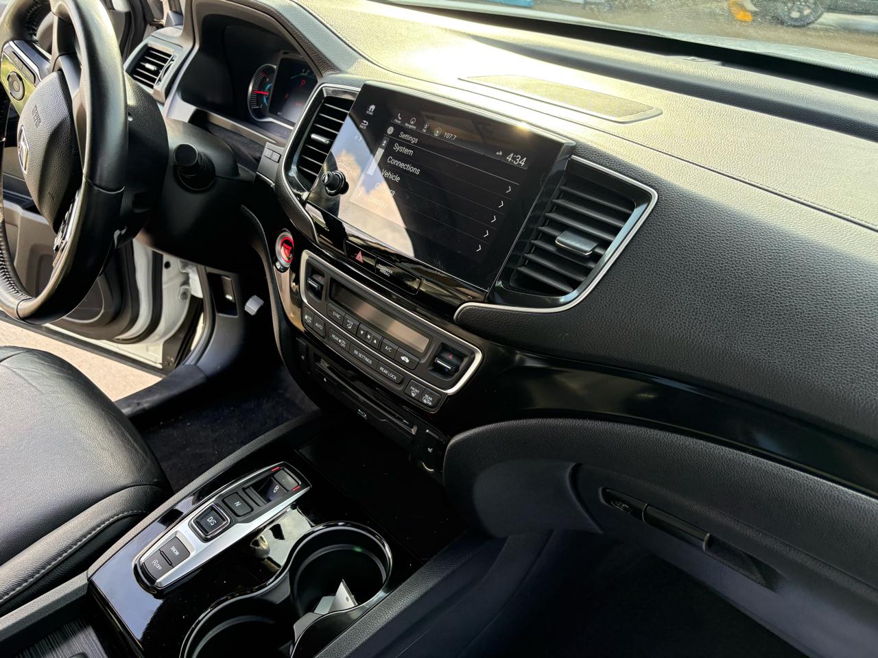 Honda Pilot Touring 7-Passenger 2WD 2019