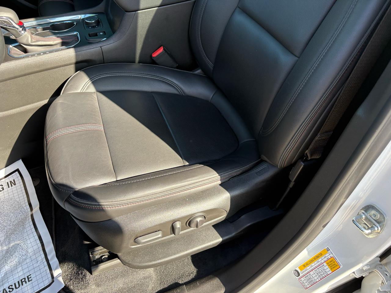 Chevrolet Traverse AWD 4dr RS 2023