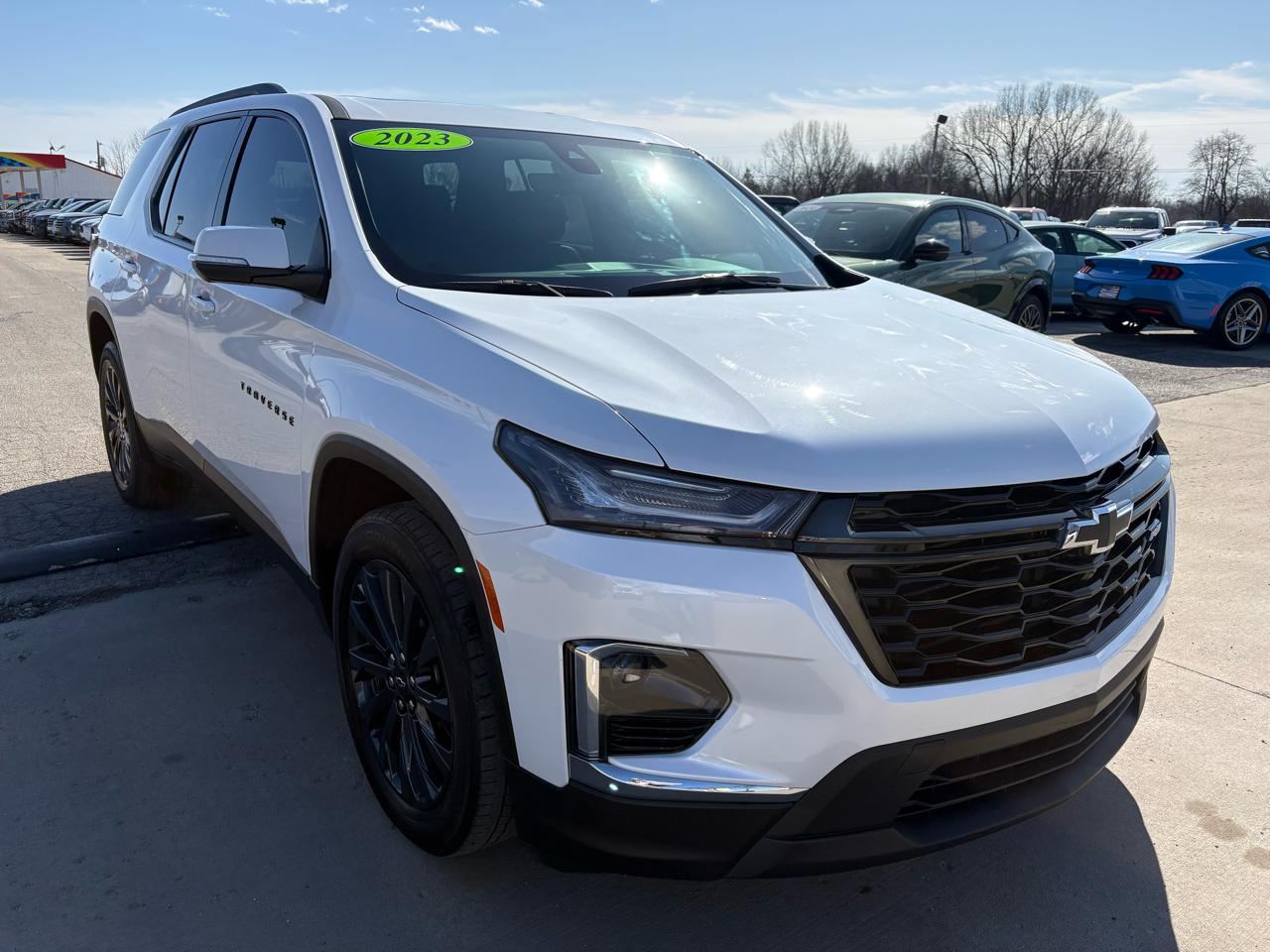 2023 Chevrolet Traverse AWD 4dr RS