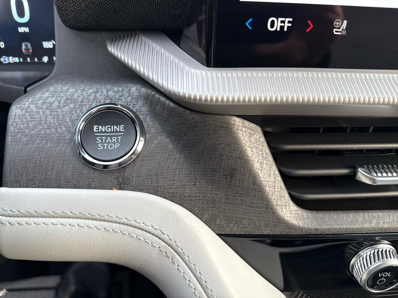 Ford Explorer Platinum 4WD 2026