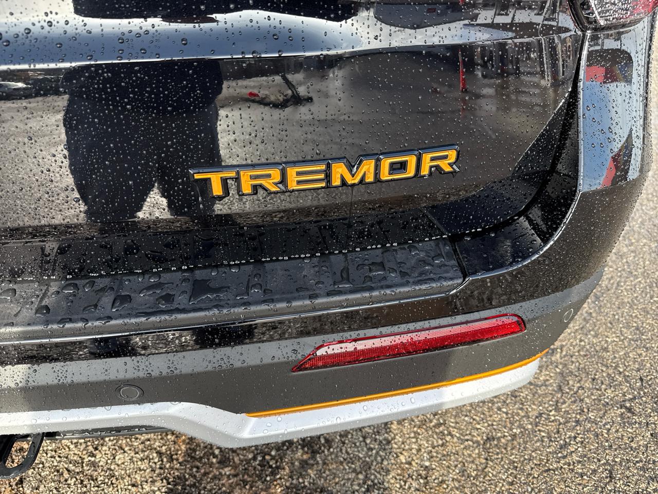 Ford Explorer Tremor 4WD 2026