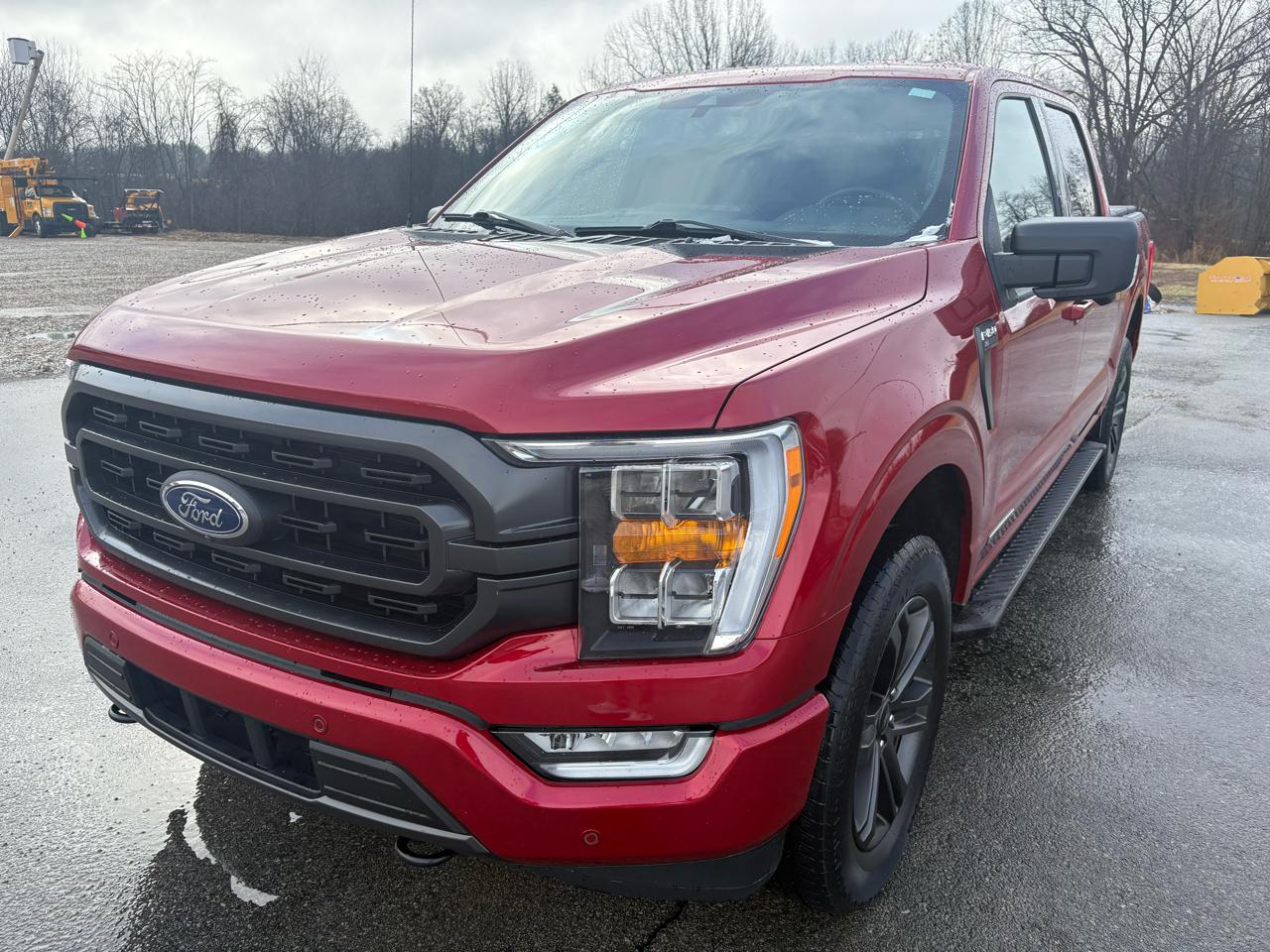Ford F-150 SuperCrew 150" XLT 4WD 2021