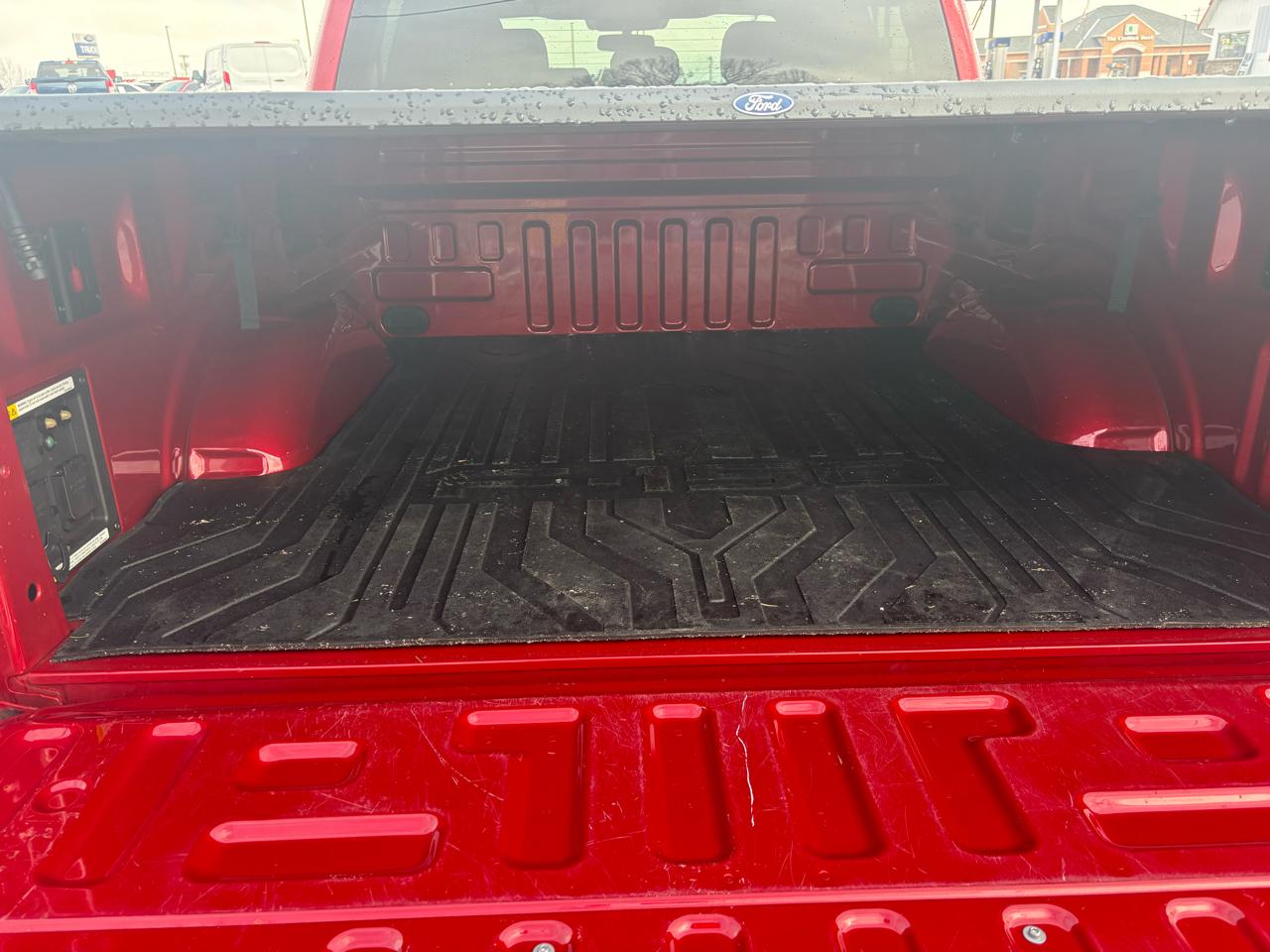 Ford F-150 SuperCrew 150" XLT 4WD 2021