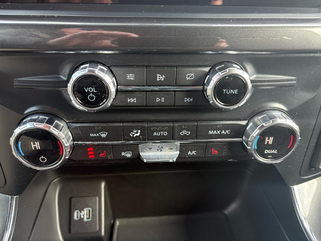 Ford F-150 SuperCrew 150" XLT 4WD 2021