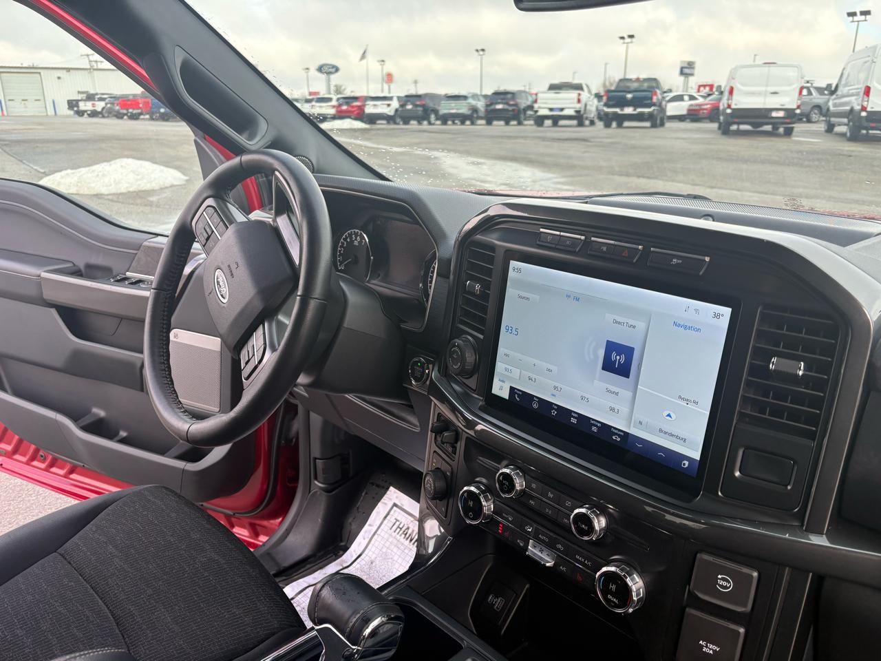 Ford F-150 SuperCrew 150" XLT 4WD 2021