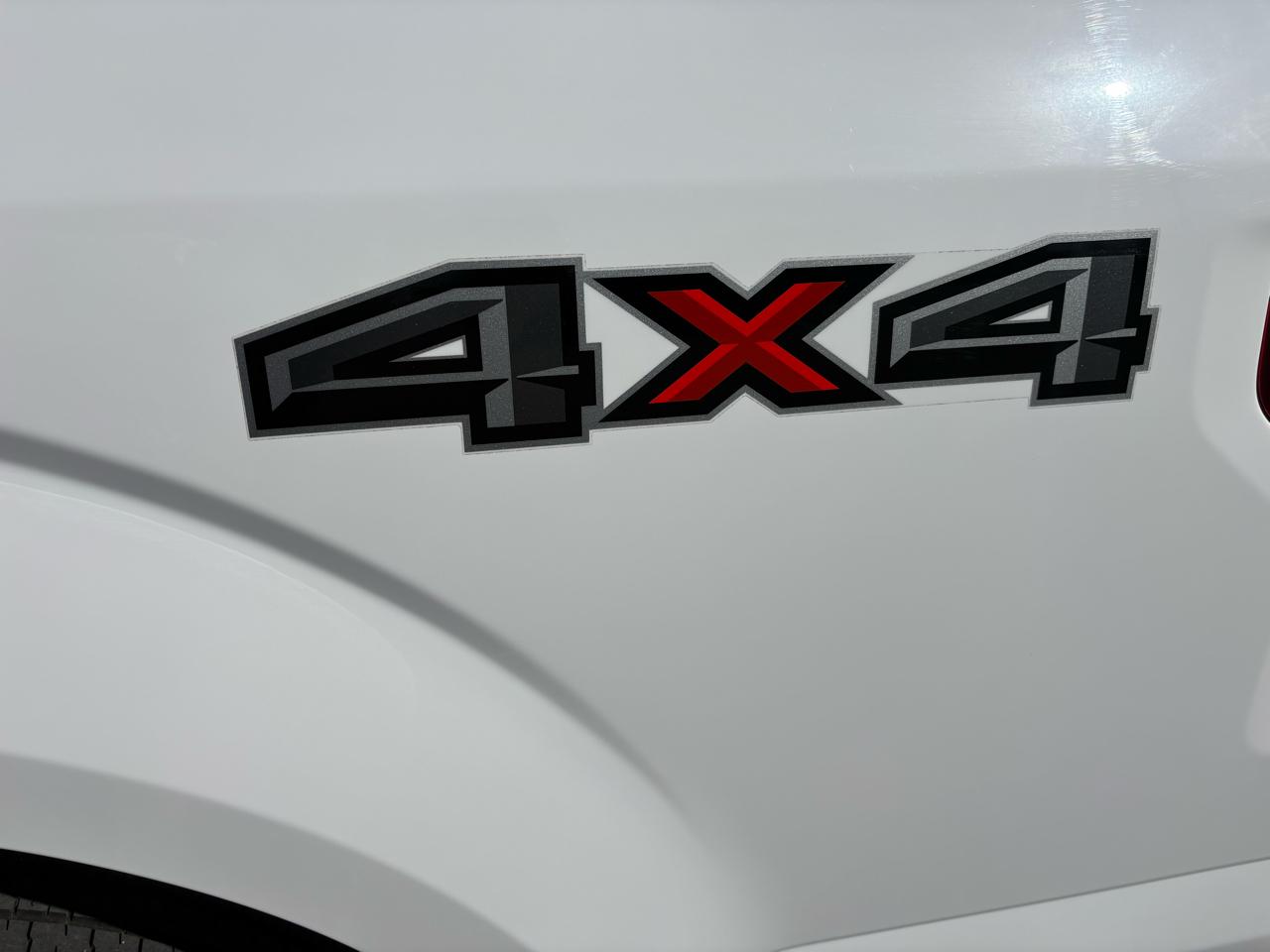 Ford F-150 4WD Reg Cab 126" XL 2019