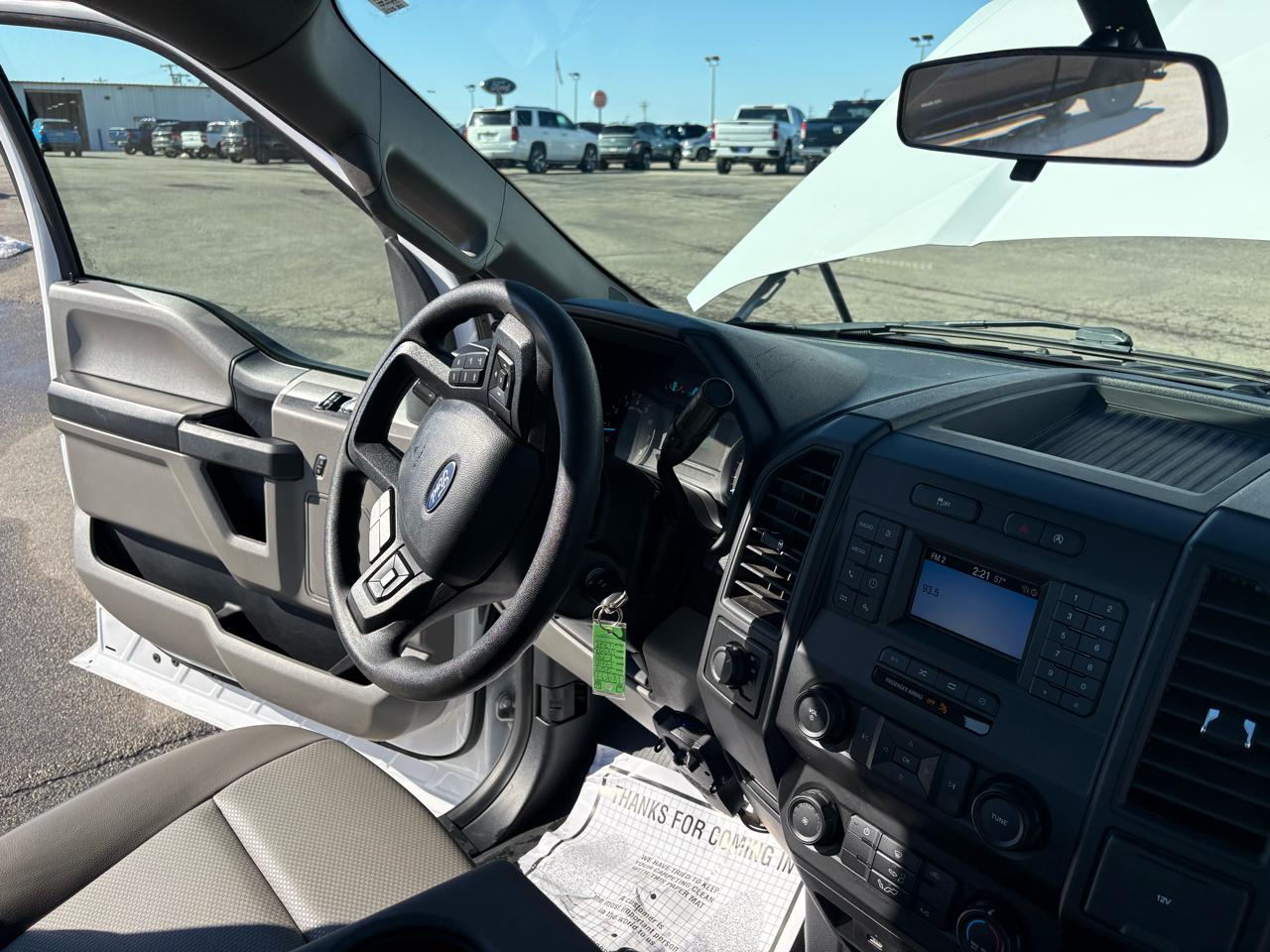 Ford F-150 4WD Reg Cab 126" XL 2019