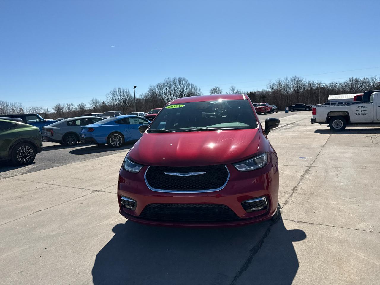 Chrysler Pacifica Select FWD 2026