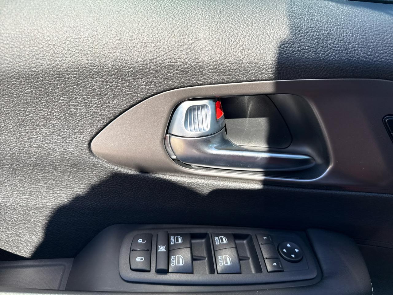 Chrysler Pacifica Select FWD 2026