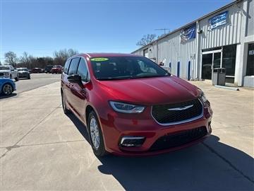 2026 Chrysler Pacifica Select FWD