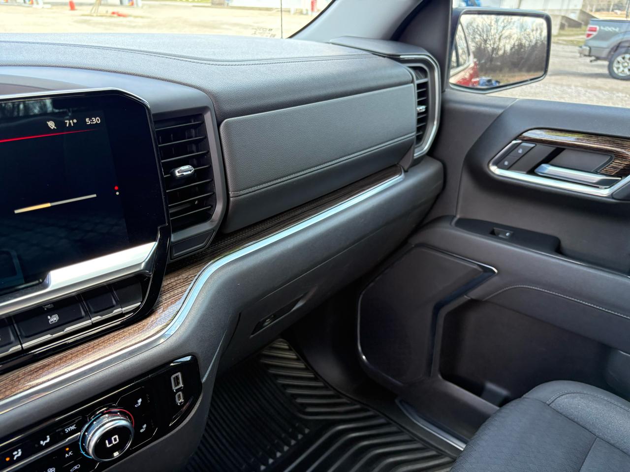 GMC Sierra 1500 4WD Crew Cab 147" Elevation w/3VL 2023