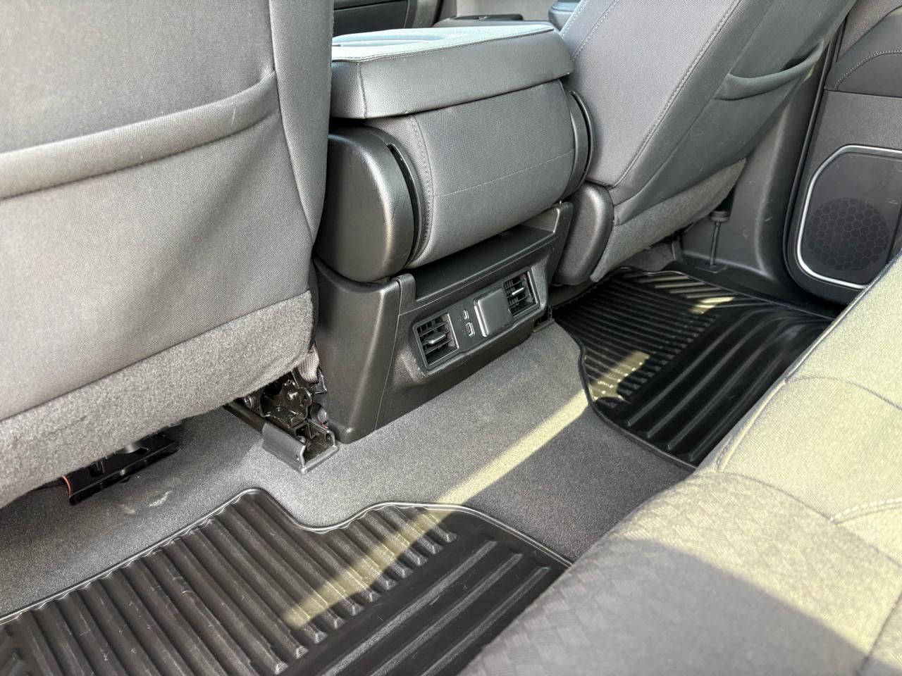 GMC Sierra 1500 4WD Crew Cab 147" Elevation w/3VL 2023