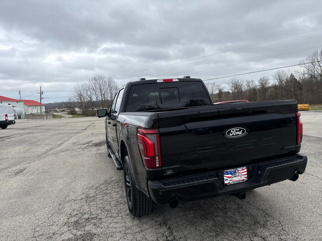 Ford F-150 Lariat 4WD SuperCrew 5.5' Box 2026